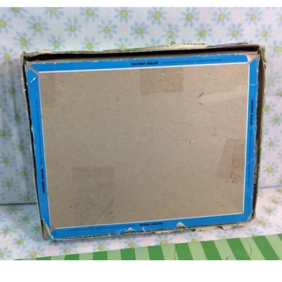 Littlest Pet Shop Jigsaw Puzzle COMPLETE 1993 Polar Bear Penguins - Picture 6 of 6